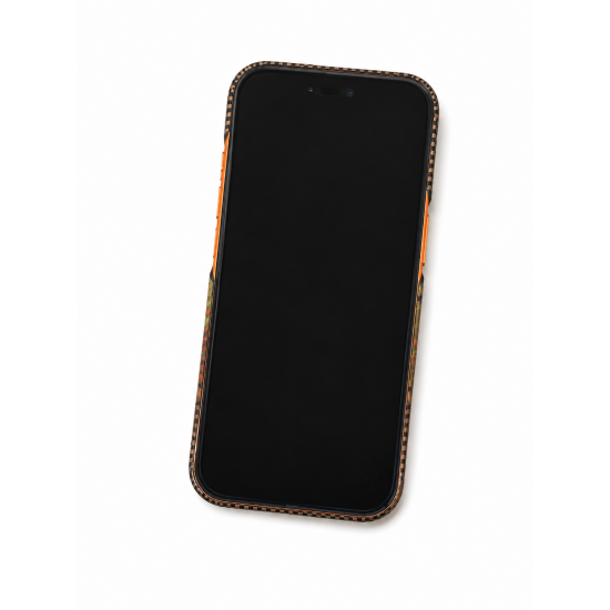 Премиум Карбонов Кейс за iPhone 17 - Оранжев - Image 3